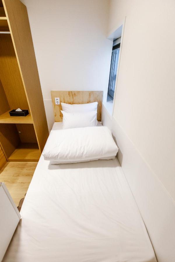 Step Myeongdong 1 Hostel