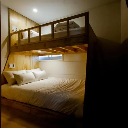 Step Inn Myeongdong 1 Seoul Exterior photo