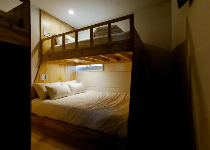 Step Inn Myeongdong 1